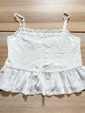 * 3 for $20 * White Eyelet Ruffle Camisole Top - M